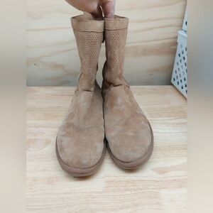 UGG Classic Side Zip Booties Boots Eu40 Sz 9 Brown Minimalist